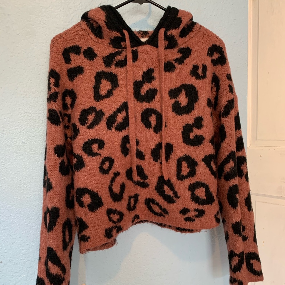 Pink Cheetah Print Sweater - image 2